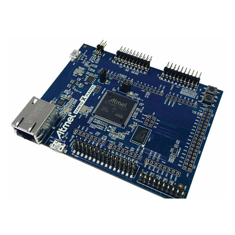 ATMEL MCU tábla